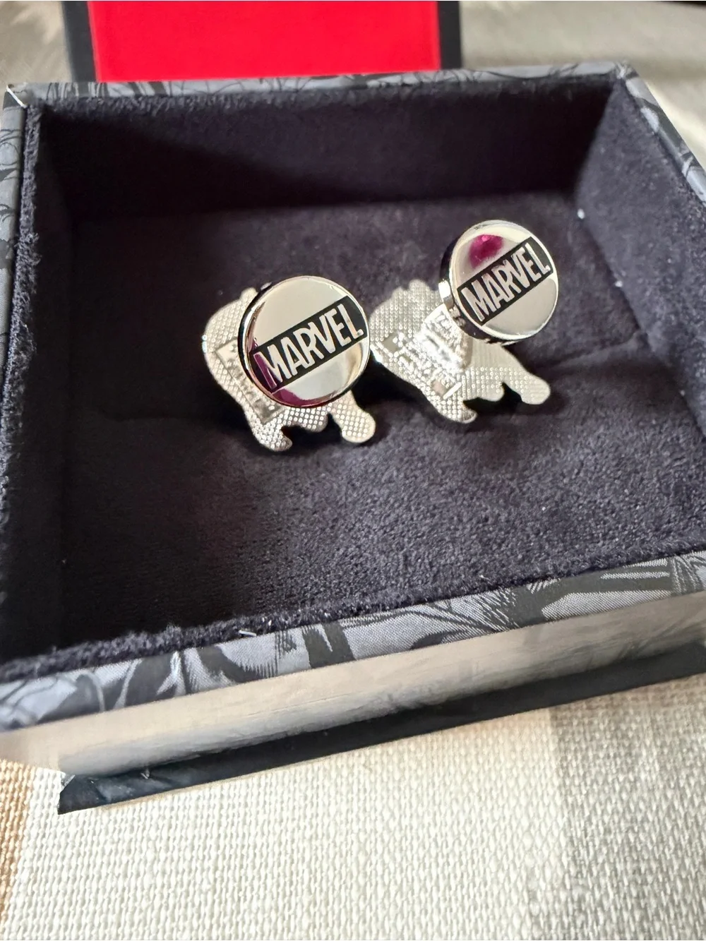 🔨 Marvel THOR Silver Cufflinks Inc. Like New in Box Comic Theme Character Image
